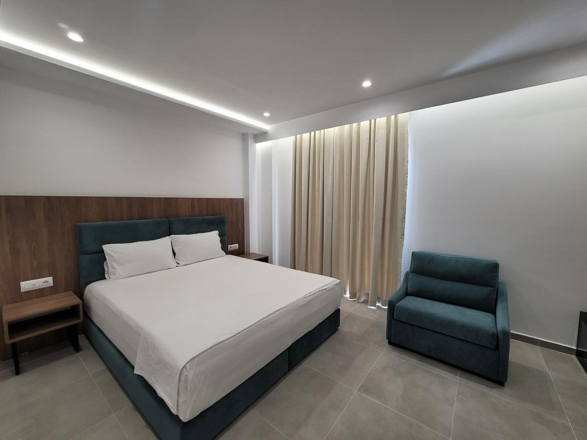 Prestige Hotel Ksamil Exteriör bild