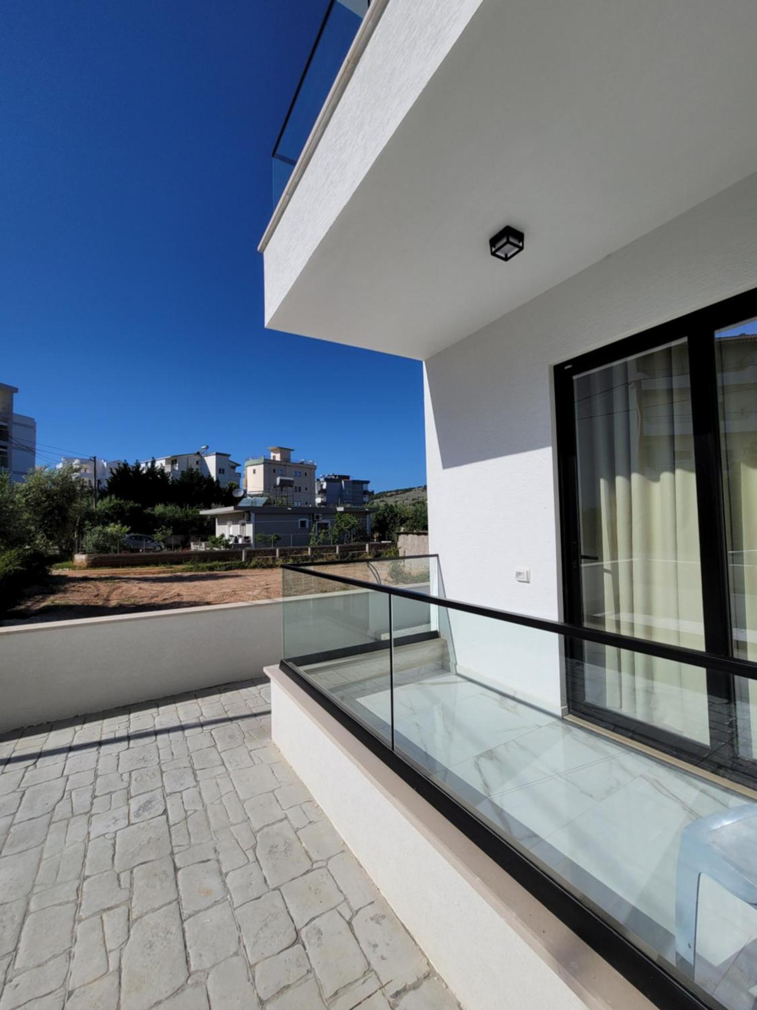 Prestige Hotel Ksamil Exteriör bild